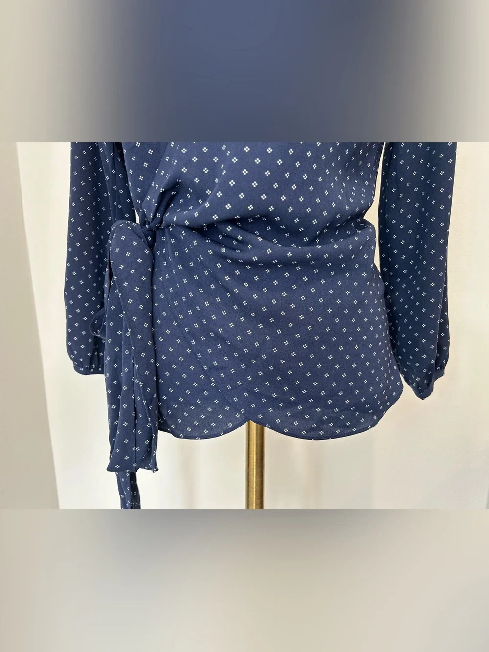 J CREW - Navy Blue Wrap Blouse Foulard Print Size XXS